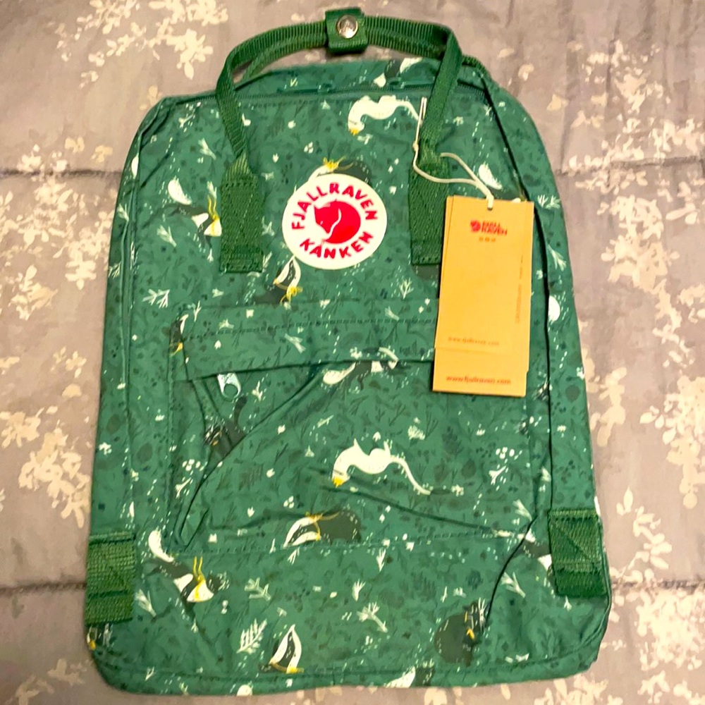 Fjallraven Kanken medium size bag